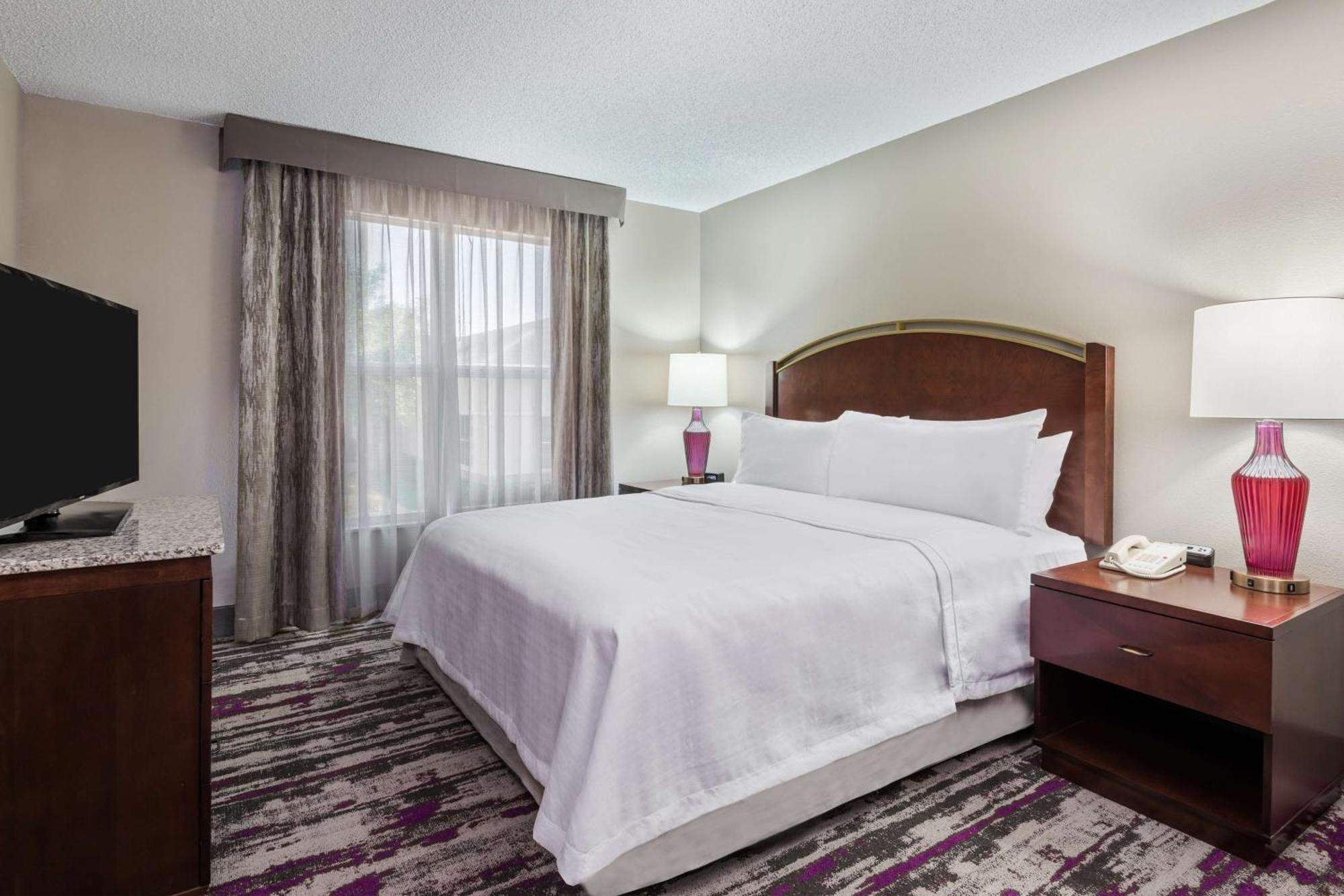 Homewood Suites By Hilton Orlando-Ucf Area Alafaya Екстериор снимка