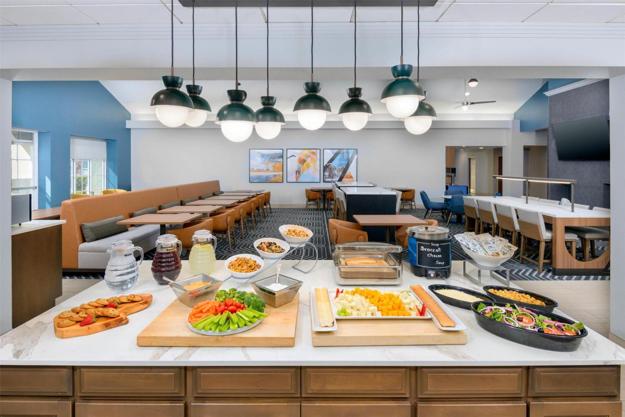 Homewood Suites By Hilton Orlando-Ucf Area Alafaya Екстериор снимка
